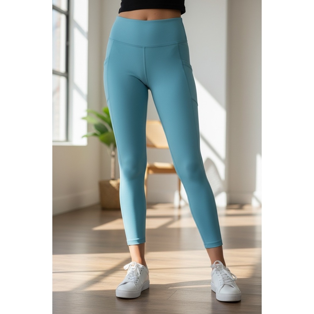 NWT‎ Victorias Secret Sport Essential Leggings Teal Blue 7/8 Length XS